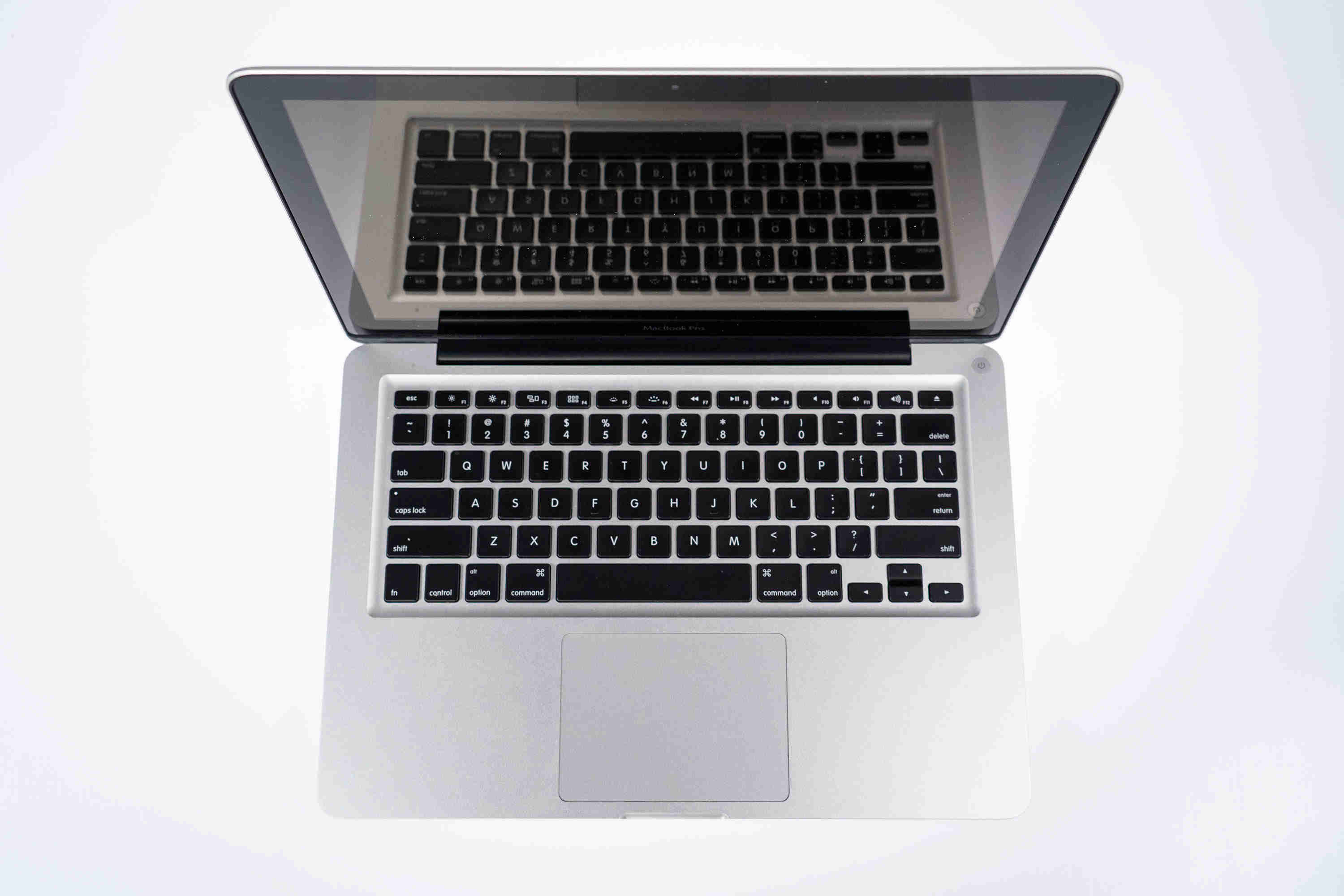 Apple MacBook Pro (13-inch Mid 2012) 2.9 GHz I7-3520M 8GB RAM 1TB SSD  (Silver)
