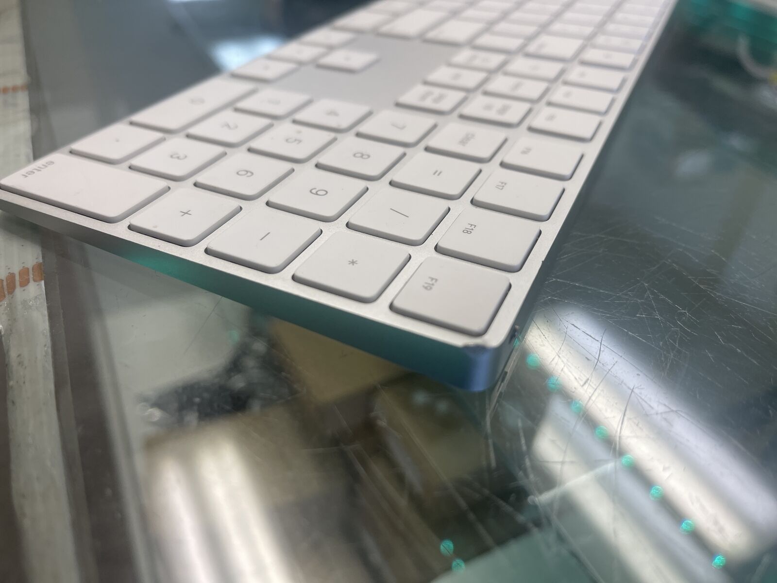 Apple Magic Keyboard