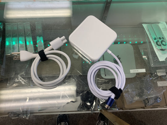 Apple iMac 24″ M1 Power Adapter A2290 143 W – Purple – Used (with Wall Cable)