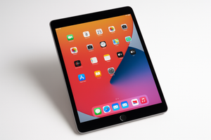 Apple iPad 8 10.2in 32GB - WiFi Only - Good