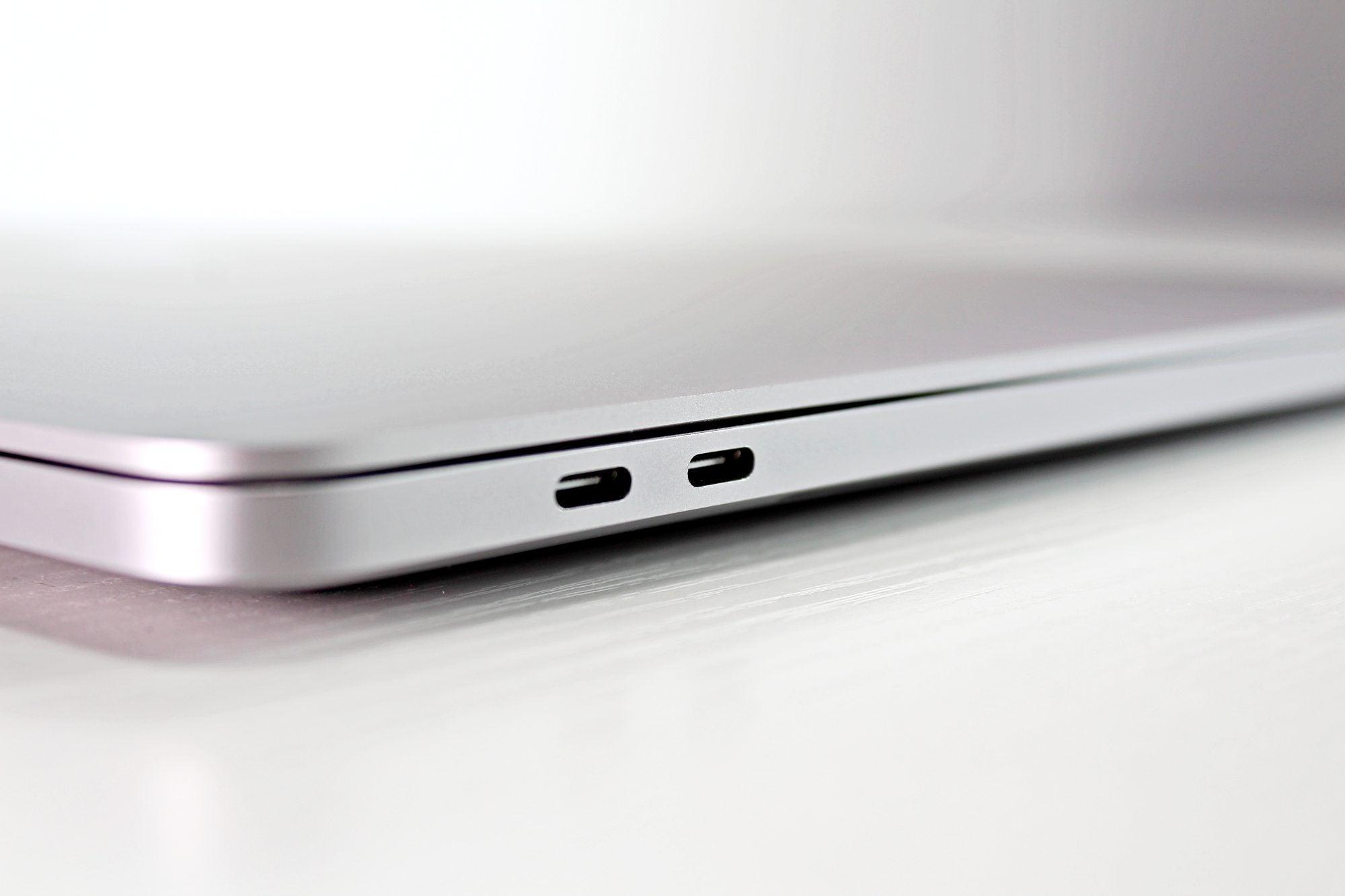 Apple MacBook Pro (16-inch 2019) 2.3 GHz i9 - 5500M Up to 8TB SSD