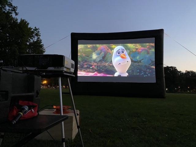 Elite Outdoor Movies Inflatable Screen - Thumbnail 3