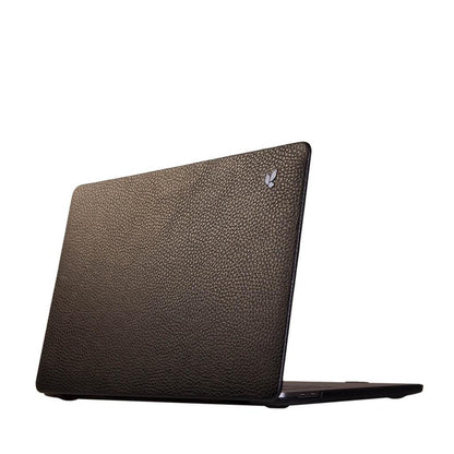 MacBook Pro 14” M5 Leather Suit (2025)