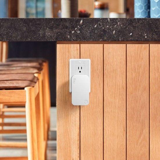 Ring Alarm Range Extender (2nd Gen) - White (Certified Refurbished) - Techable