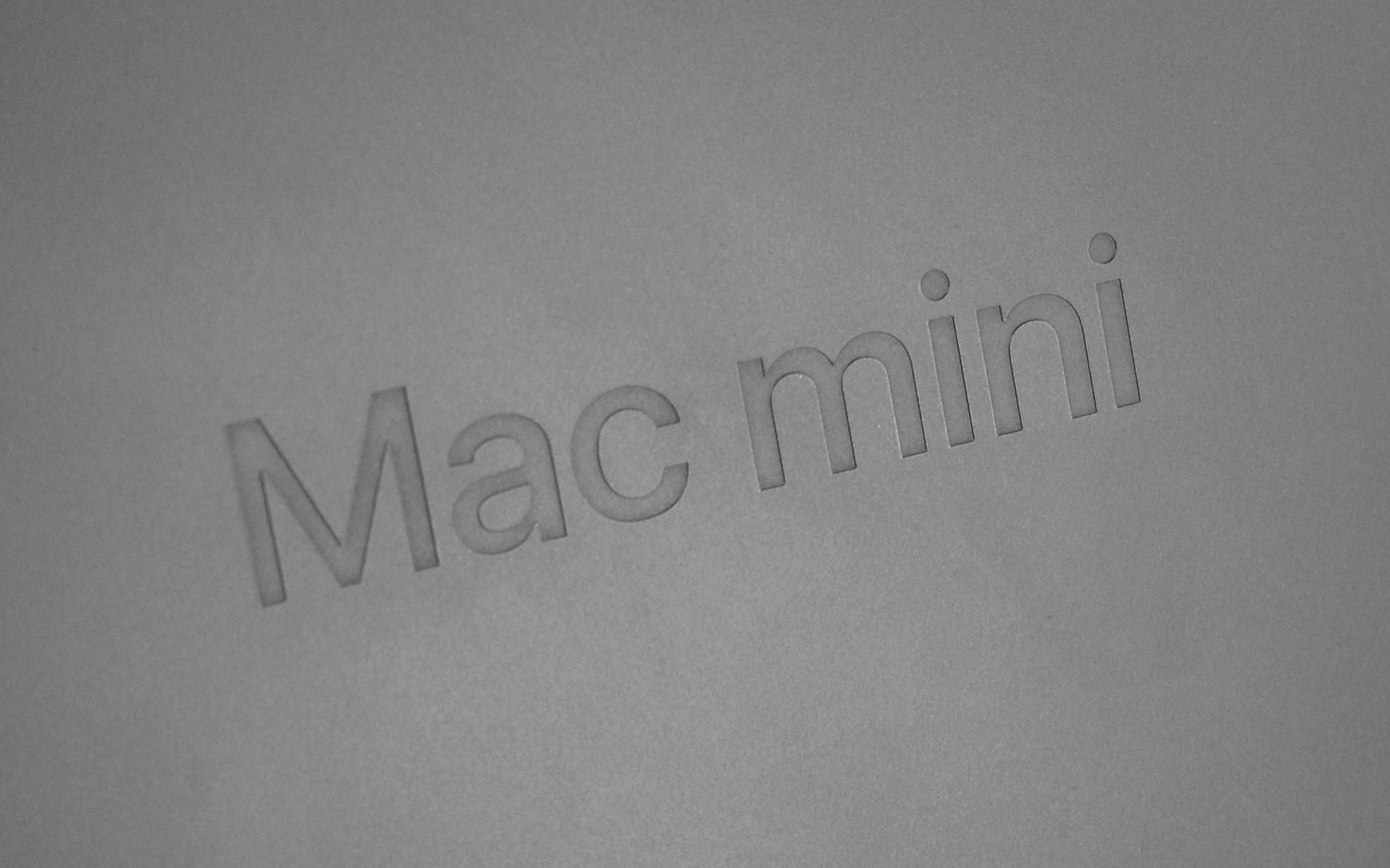 Apple Mac Mini 2018 (MRTT2LL/A, A1993) - 3.0GHz 6-core i5, Compact