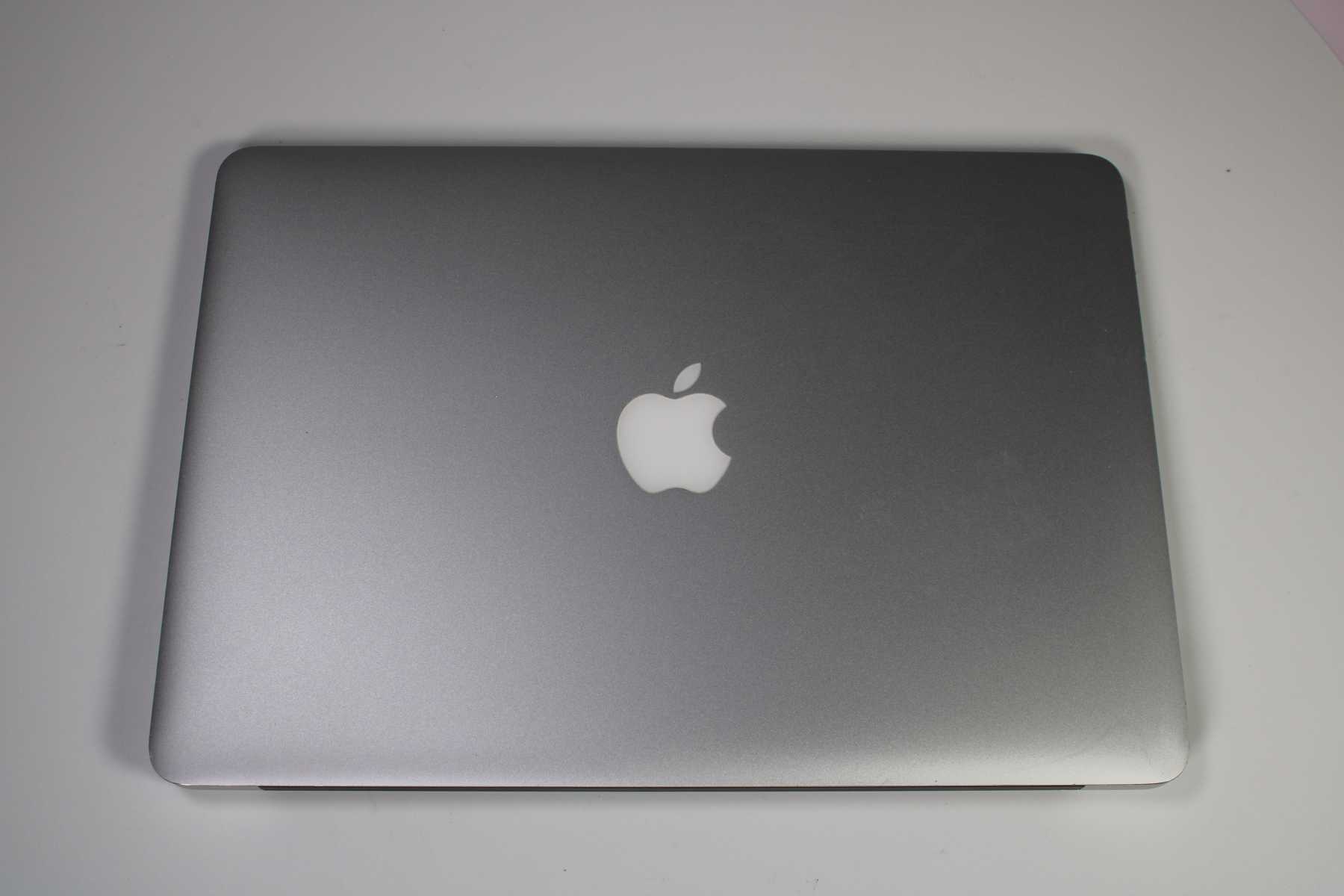 MacBook Air 2015 Core i5 8GB SSD 2.2GHz i5 13