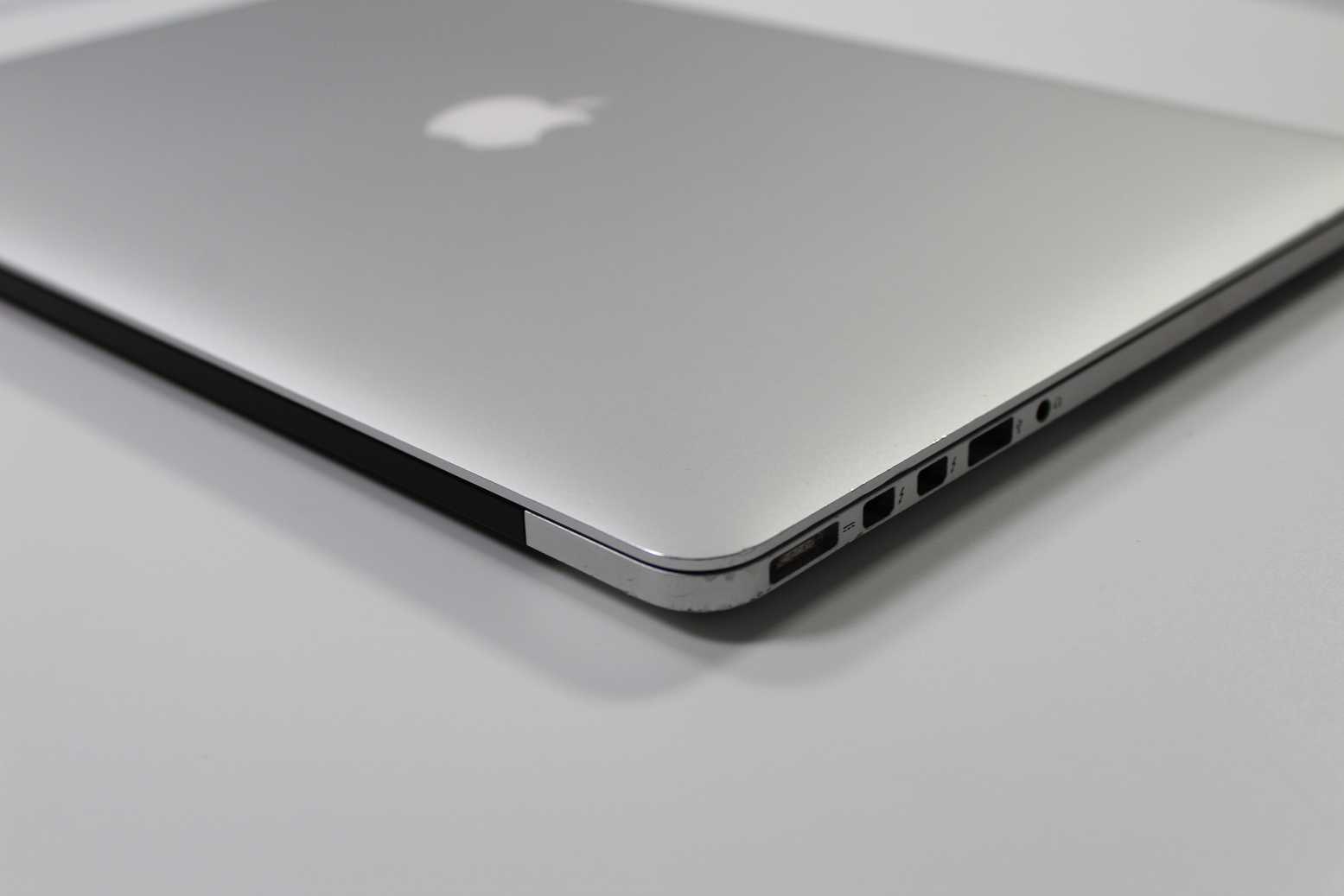 Apple MacBook Pro 15-inch 2014 2.5GHz Core i7 15