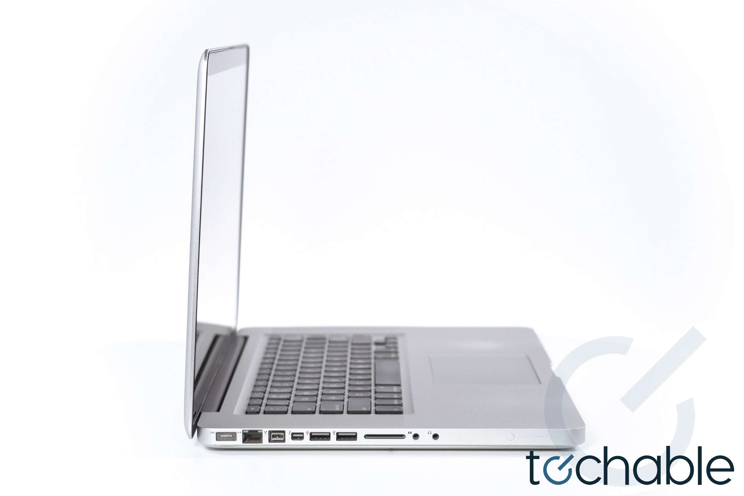 Macbook Pro 17-inch 2.4GHz i7 - 17