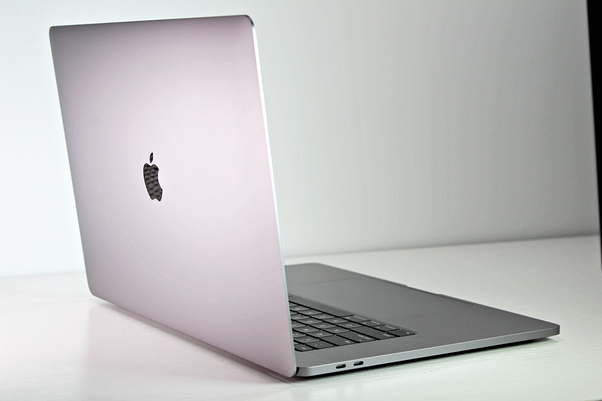 MacBook Pro 16 inch (Space Grey) SSD 2.4 | 512GB 16GB GHz i9 i9 Techable