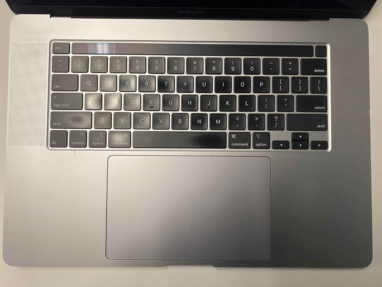 Apple MacBook Pro (16-inch 2019) 2.4 GHz i9 32GB 2TB SSD (Space Grey)